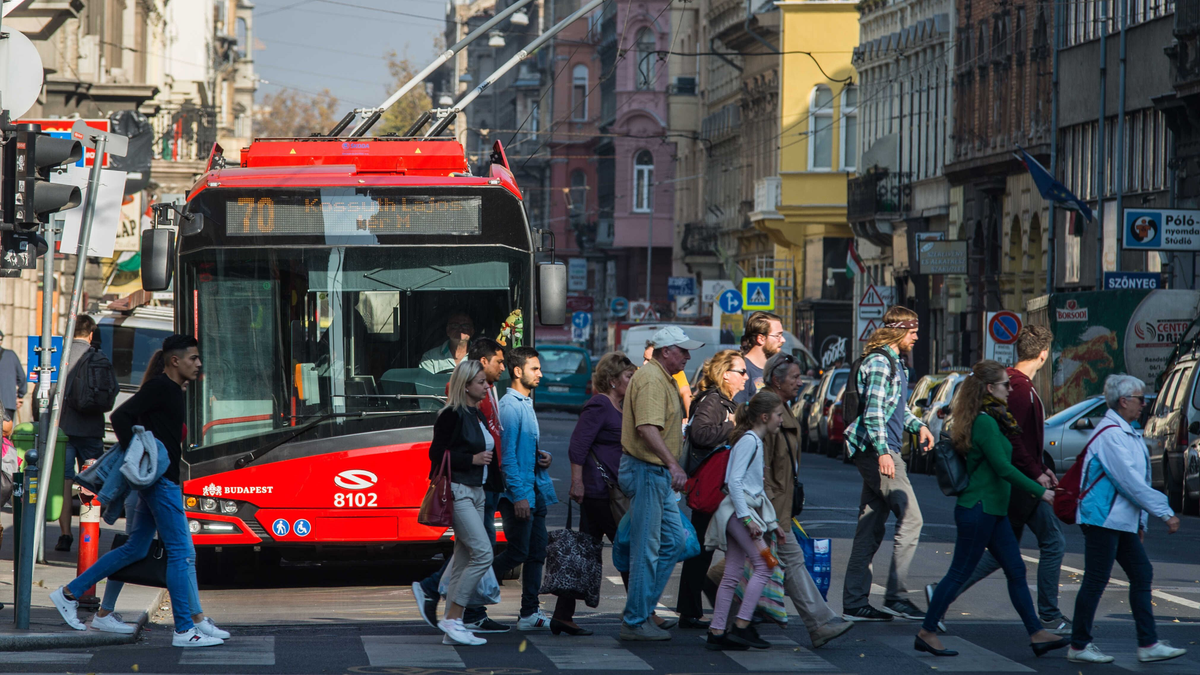 Leállítják a tömegközlekedést június 6-án a főpolgármester döntése értelmében