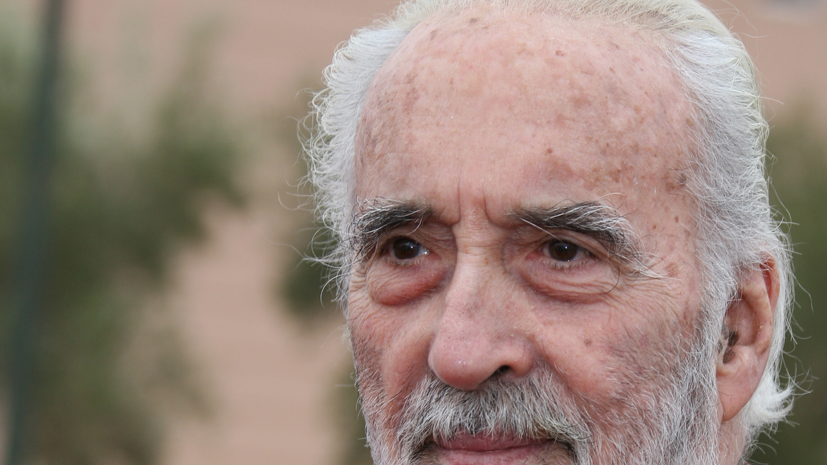 Megszólalt a család: Sir Christopher Lee utoljára is Gandalfot akarta látni