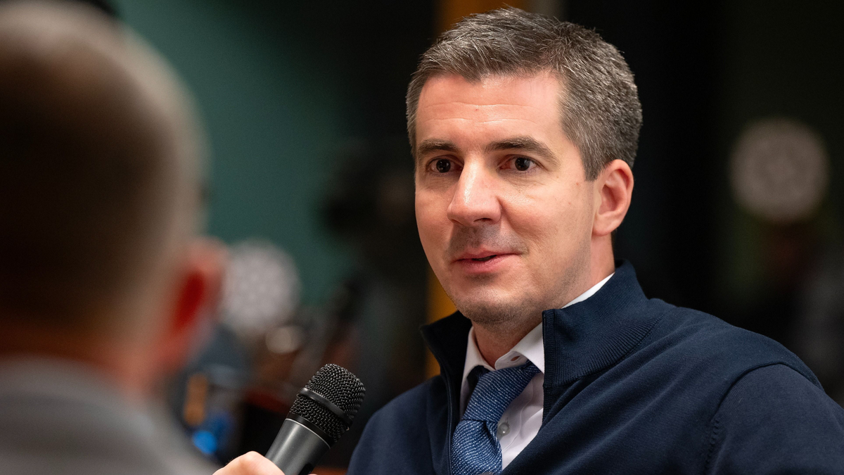 Kocsis Máté Ruszin-Szendi Romulusz zsírleszívásáról: Visszaélt az elöljárói hatalmával!