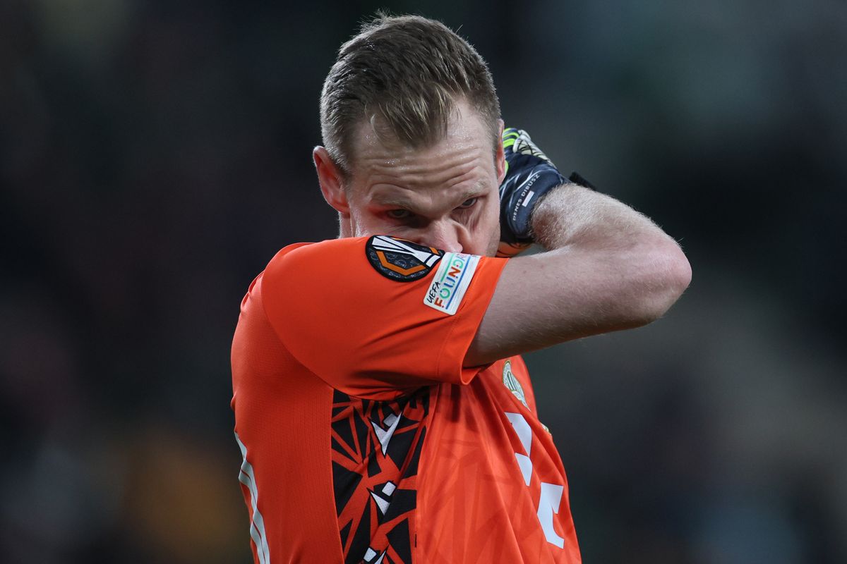 A Fradi kapusa, Dibusz Dénes túl van a műtéten