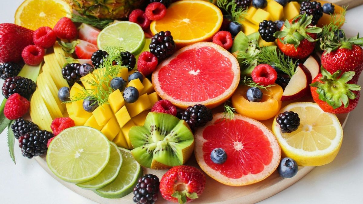 alt=A citrusfélék számos egészségügyi előnyökkel bírnak, sőt a lakásodban is tökéletesen felhasználhatod a gyümölcsök héját 