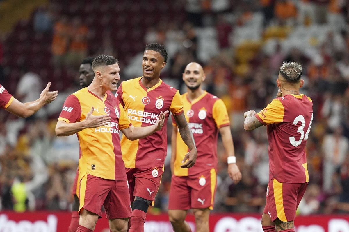 Sallai (balra) bomba formába lendült és már a BL-meccsekre készül