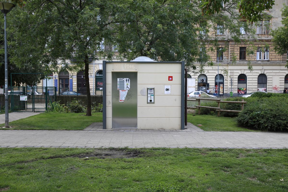 II. János Pál pápa tér
