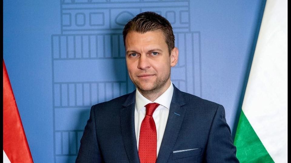 Menczer Tamás