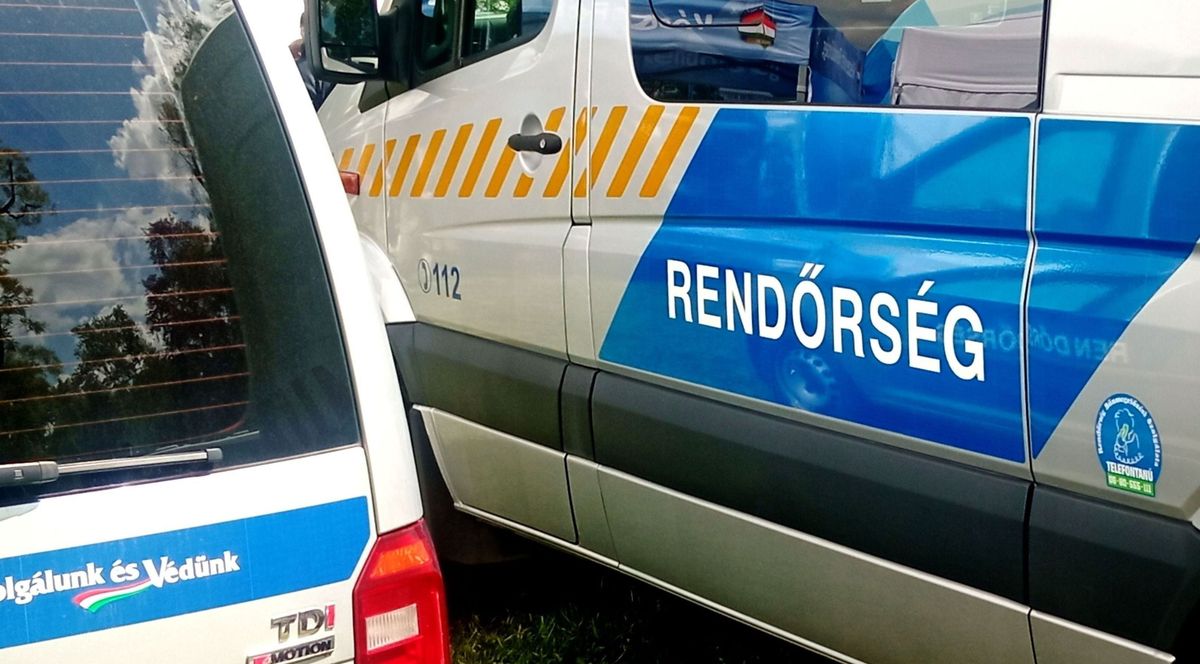 Pesterzsébet
Álrendőrök miatt nyomoz a rendőrség Budapesten