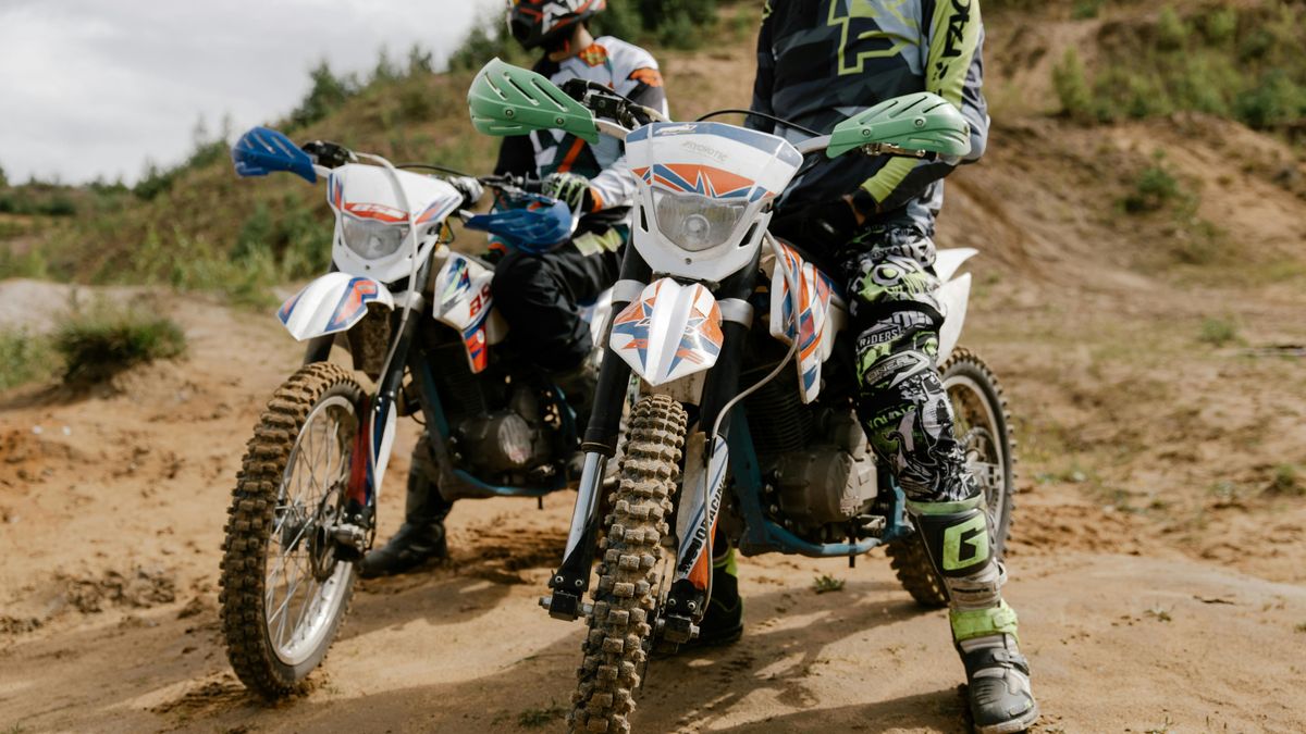 Betelt a pohár az apánál: motorozni megy a lánya esküvője helyett