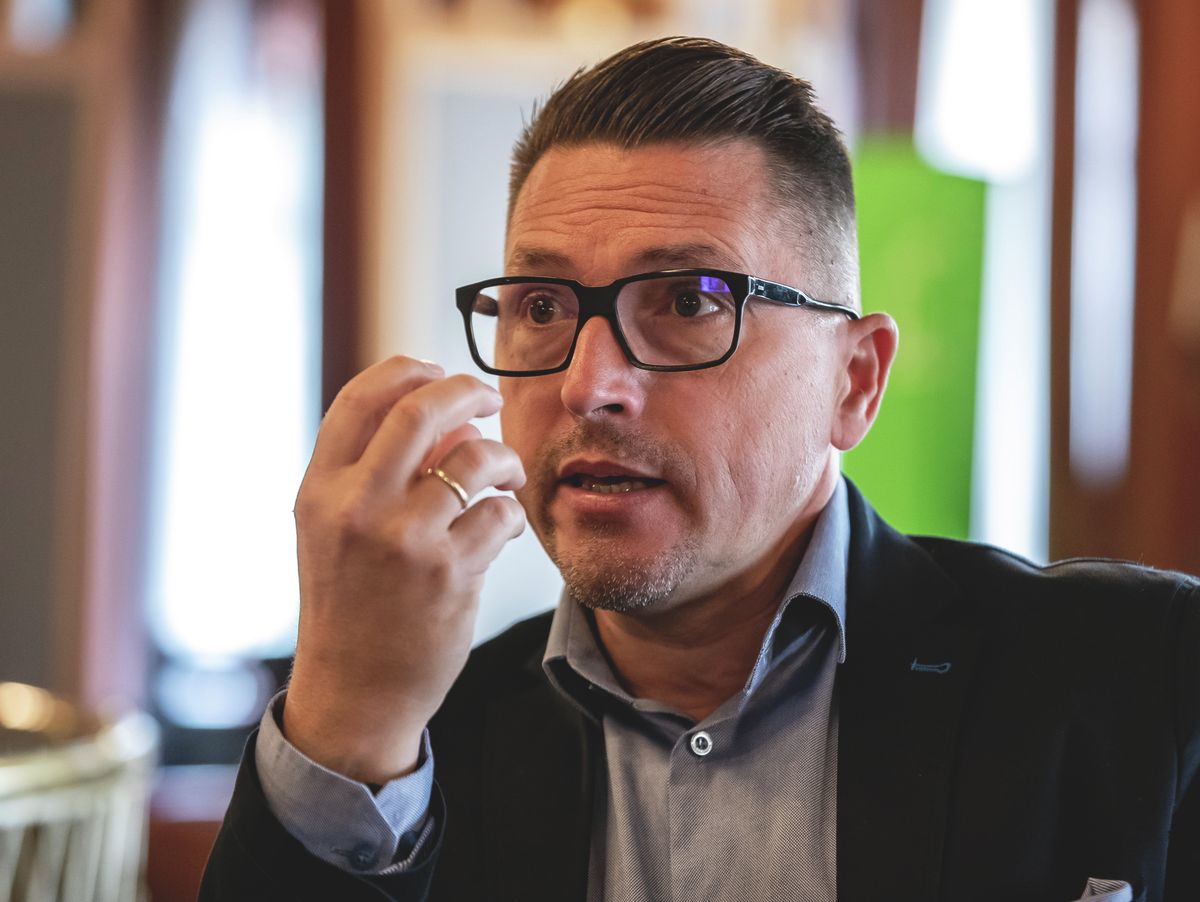 Ákos - METROPOLIS: Tokióban forgatták