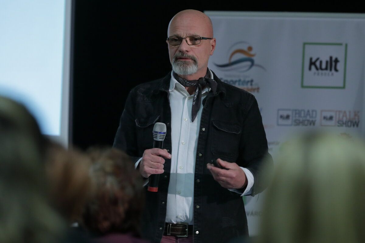 Dr. Zacher Gábor