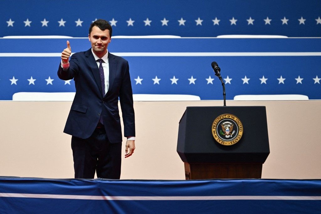 Donald Trump bejelentette, hogy posztumusz elnöki szabadságéremmel tünteti ki Charlie Kirk-et.