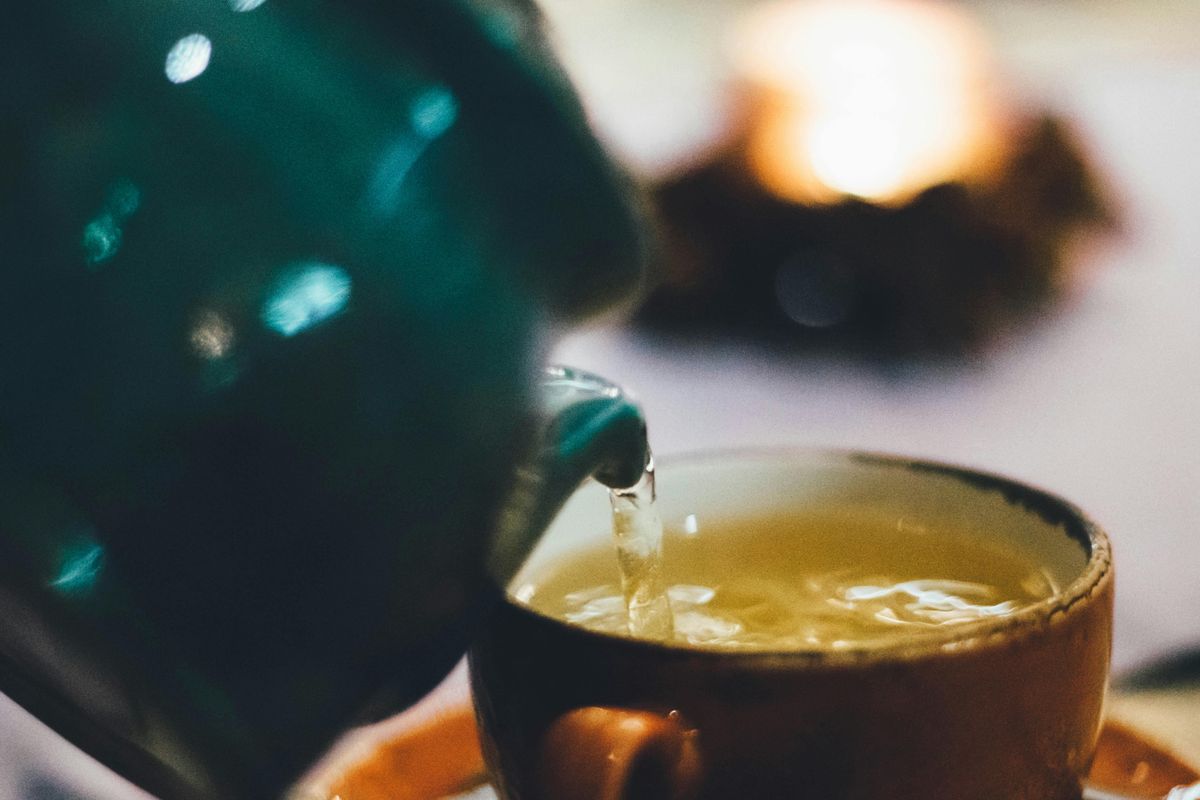 alt=A tea-függő nő elképesztő átalakuláson ment keresztül a hónapok alatt, amikor eldöntötte változtat rossza szokásán 