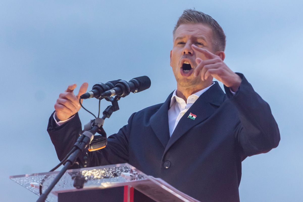 Csercsa Balázs január 20-án, a Facebook-oldalán közölte, hogy elege lett a Tisza Pártból.