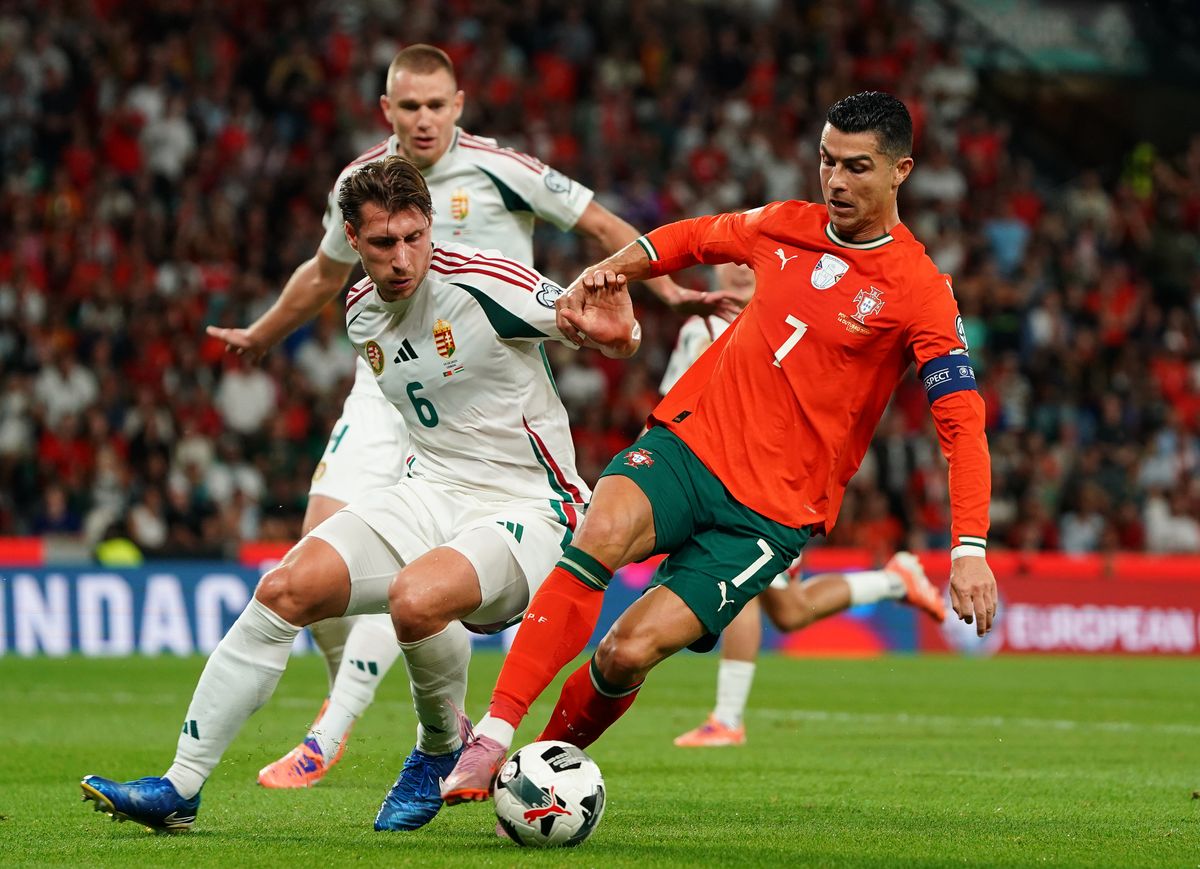 Szalai Attila (a háttérben) szerzett vezetést, Cristiano Ronaldo (jobbra) fordított, de Szoboszlai is betalált a Portugália-Magyarország csoportangadón