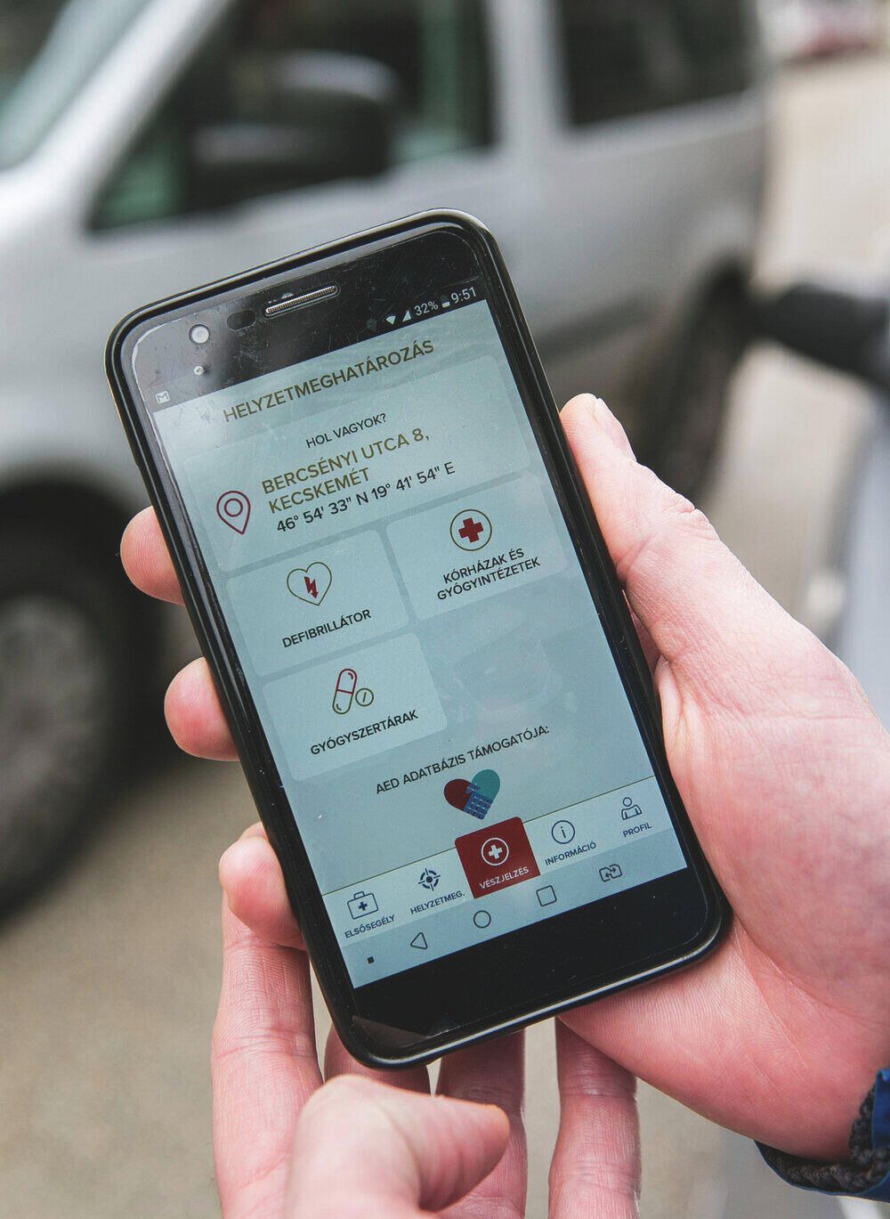BUS_9621, ÉletMentő app, segélyhívó