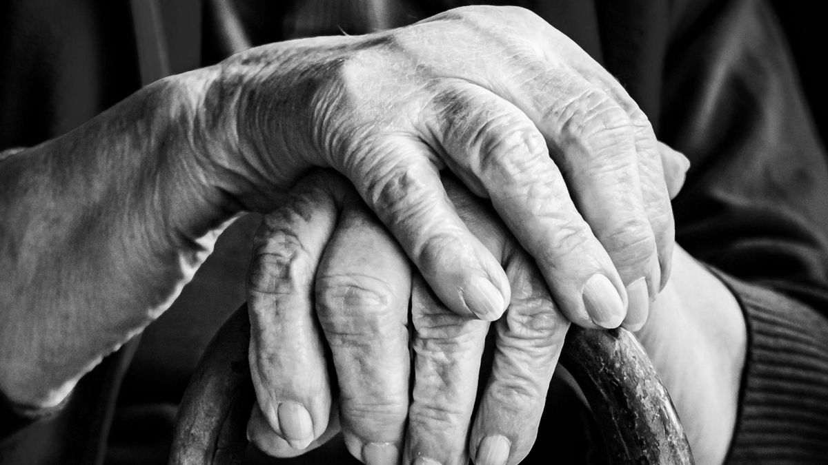 Vasárnap éjfélig van lehetőség megrendelni a gondosórát - üzente Nyitrai Zsolt.