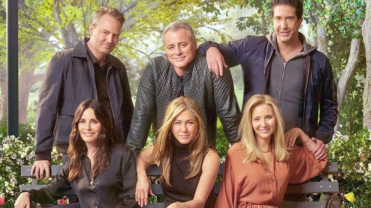 Matthew Perry-t a drogok vitték a sírba: A Jóbarátok sztárjai rá emlékeznek