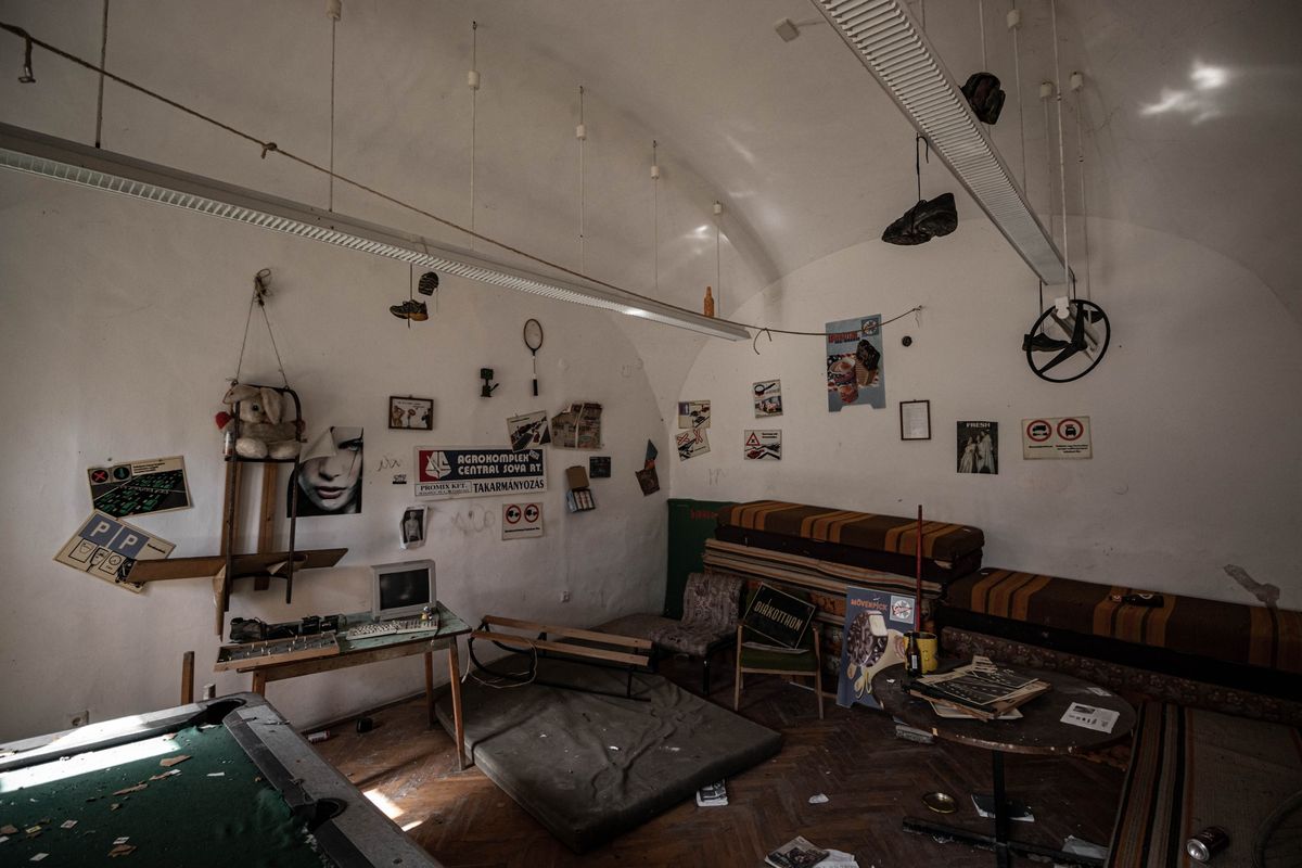 Urbex fotók: Az elhagyatott kastély egykor gyermekotthon volt. 