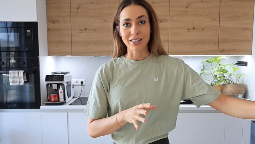 Rubint Rella nem szomorkodik tovább