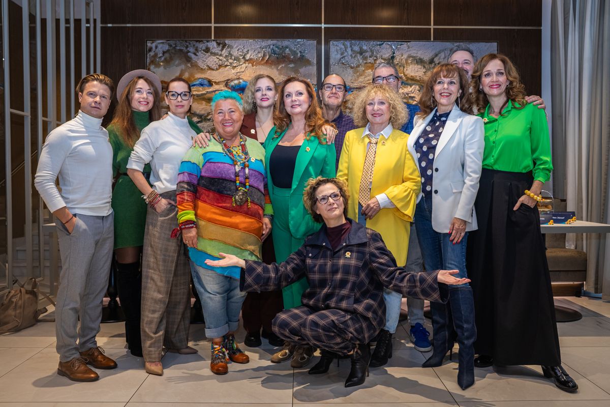 A Naptárlányok szereposztása csodás színésznőkkel van tele.