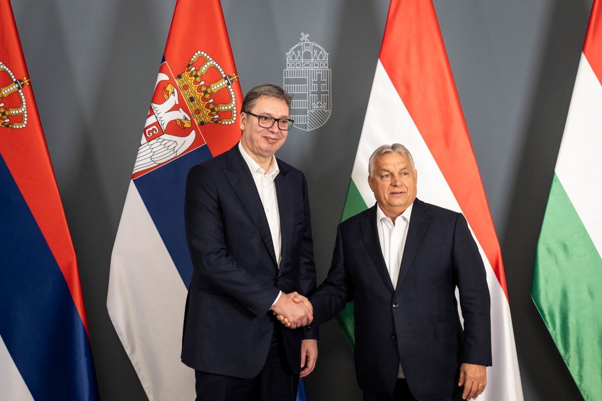 Orbán Viktor: minden segítséget megadunk Szerbiának