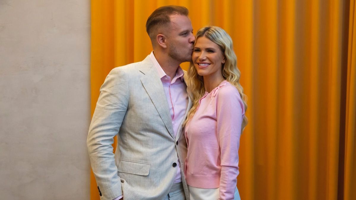 Családi fotót közölt Vasvári Vivien.