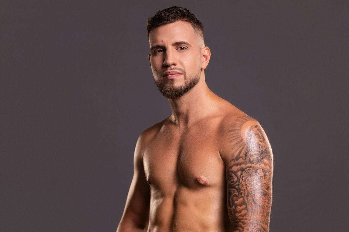 Kísértés Noel eperárus lesz