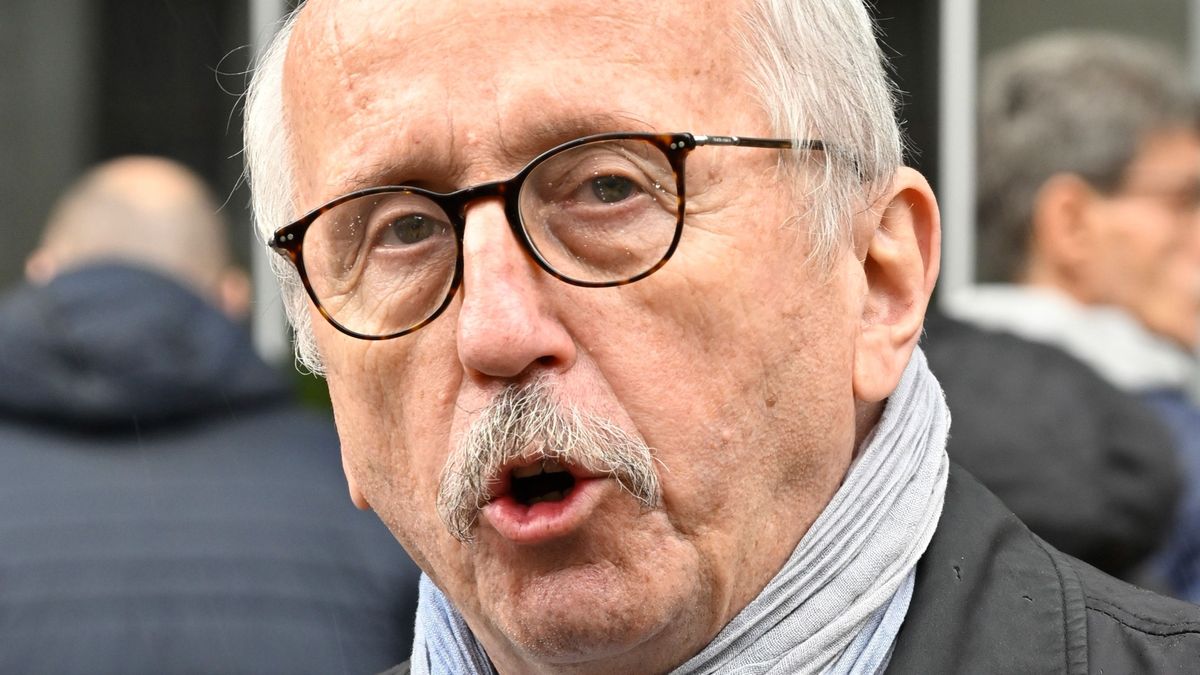 Botrány: Niedermüller, akinek semmi sem szent, csak a haszon