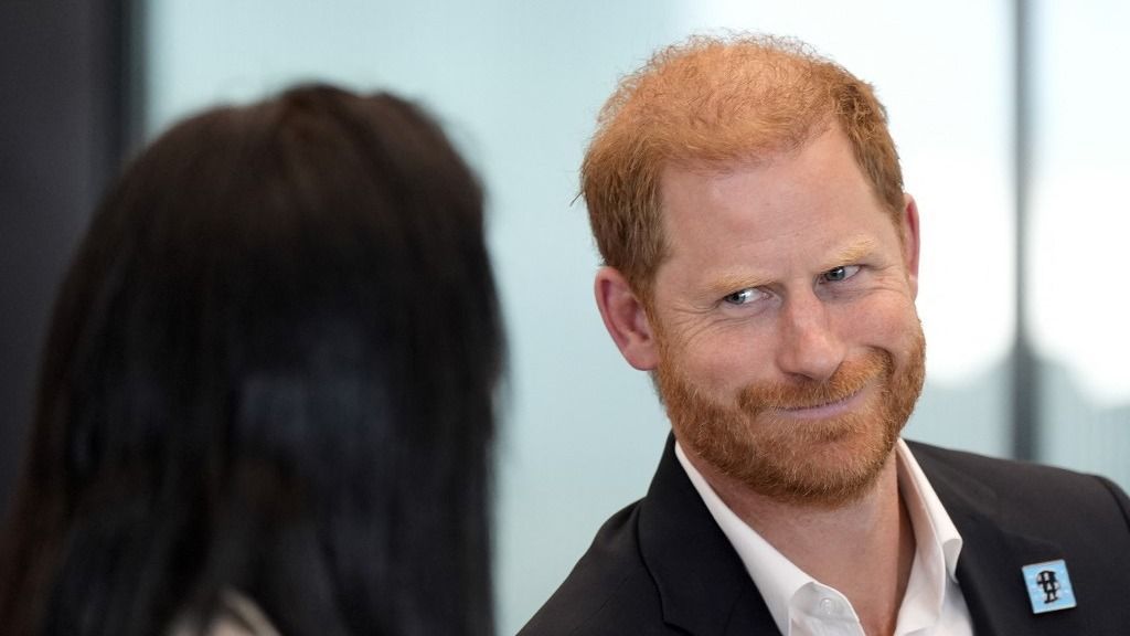 Vajon miért törölte Meghan és Harry fotóit a híresség?