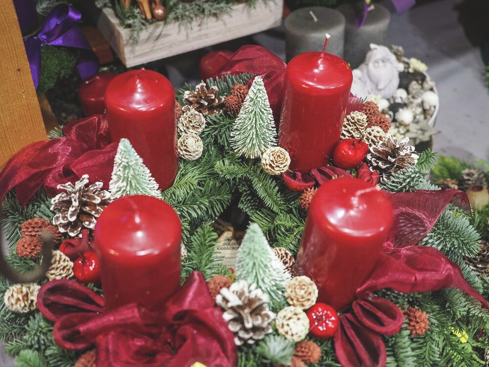 nl20251126adventikoszoru4