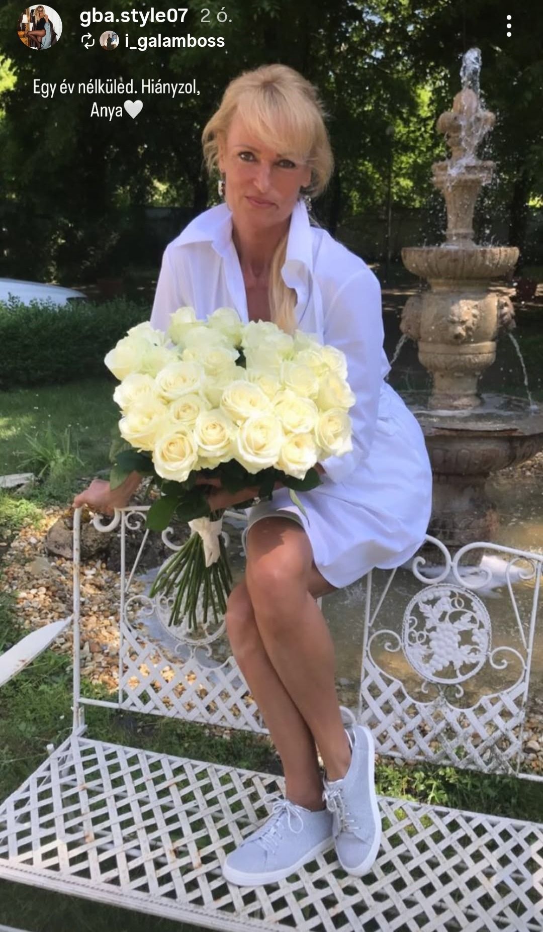 Lagzi Lajcsi lánya gyászol, édesanyja egy éve hirtelen gyorsasággal hunyt el. 