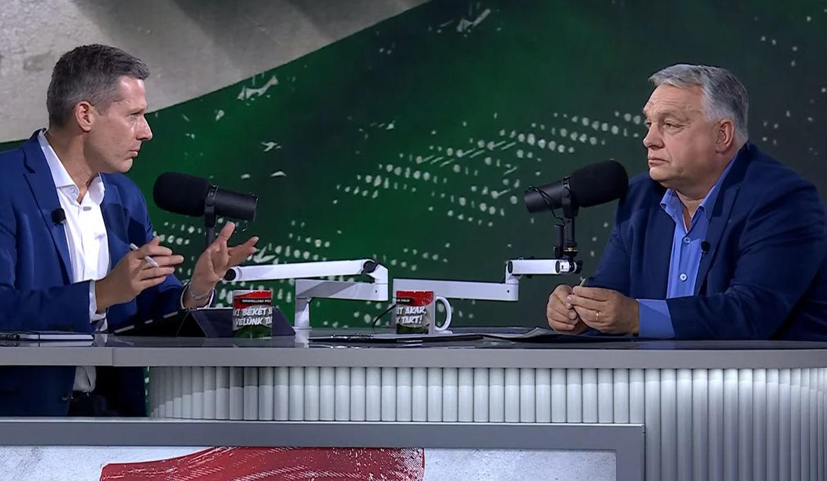 Orbán Viktor az első Háborúellenes Gyűlésen