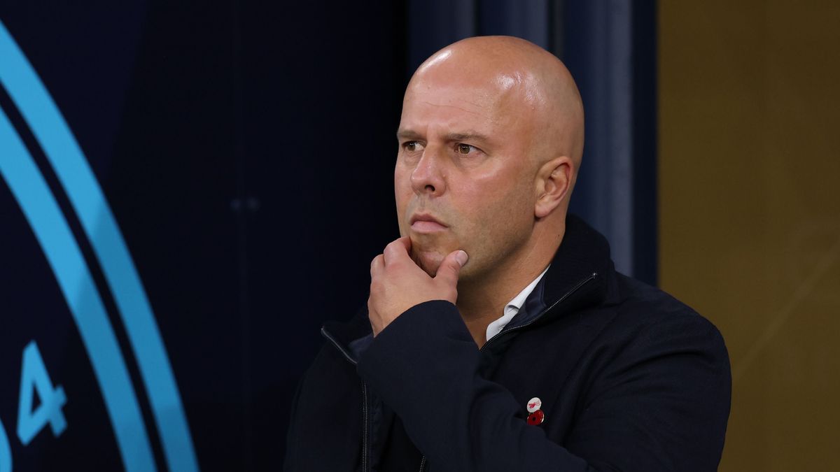 Arne Slot 2024 nyarán került a Liverpool kispadjára