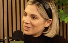 Christina Perri válik férjétől