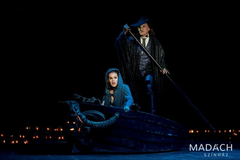 Sasvári Sándor az Operaház fantomját 23 éve játsza.