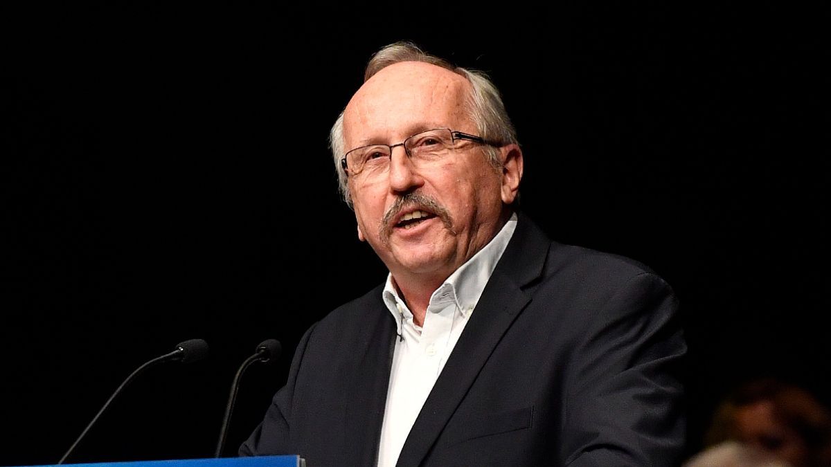 Niedermüller Péter 2019 óta vezeti a bulinegyedet.