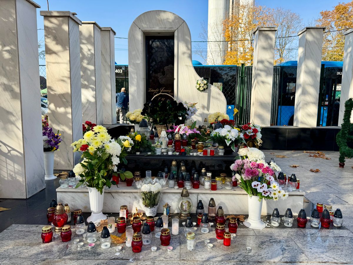 Zámbó Jimmy sírja