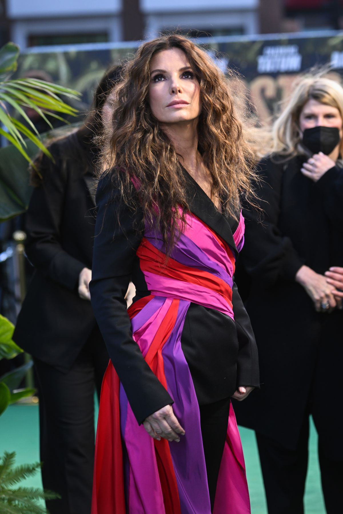 Sandra Bullock: Továbbra is tart az önkéntes száműzetése 