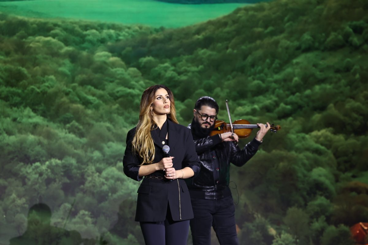 Háborúellenes Gyűlés, Mohács, 2025.12.13
DÁP, HEGY
Radics Gigi