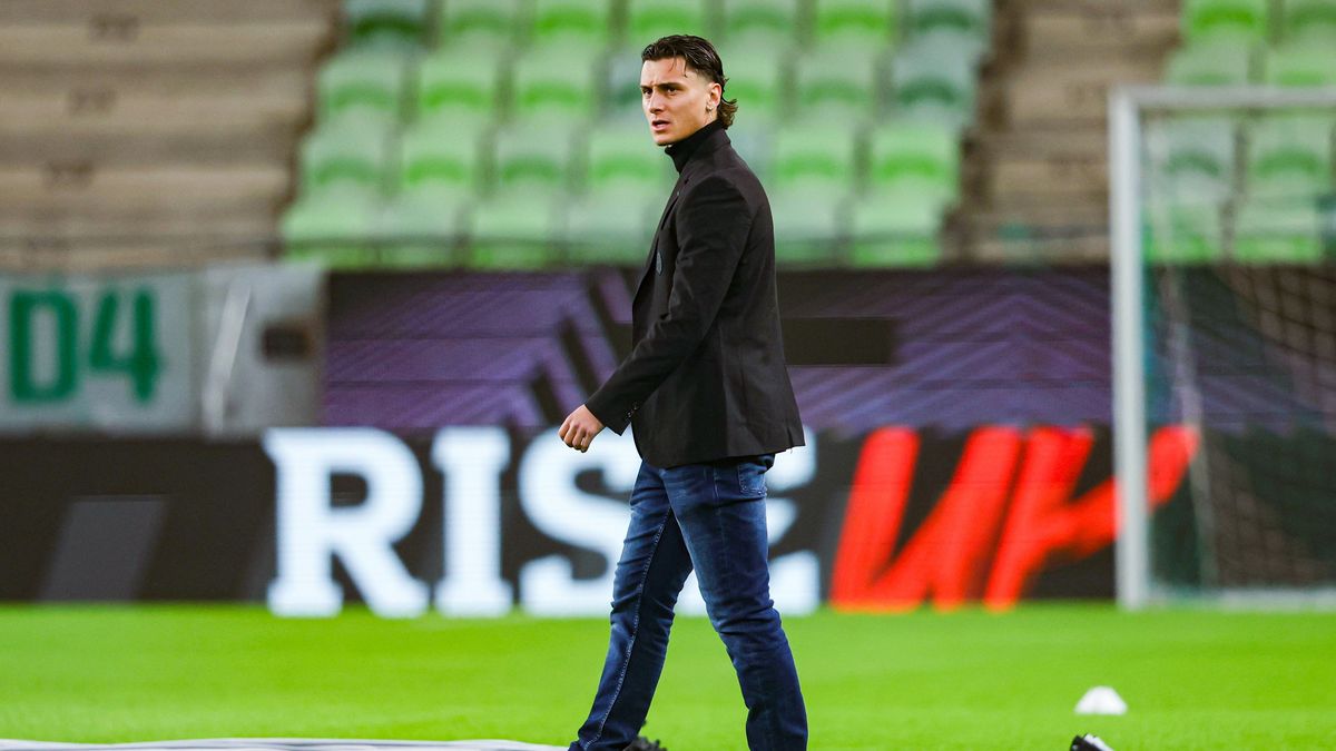 Jonathan Levi teljesen megváltozott, új külsőt villantott