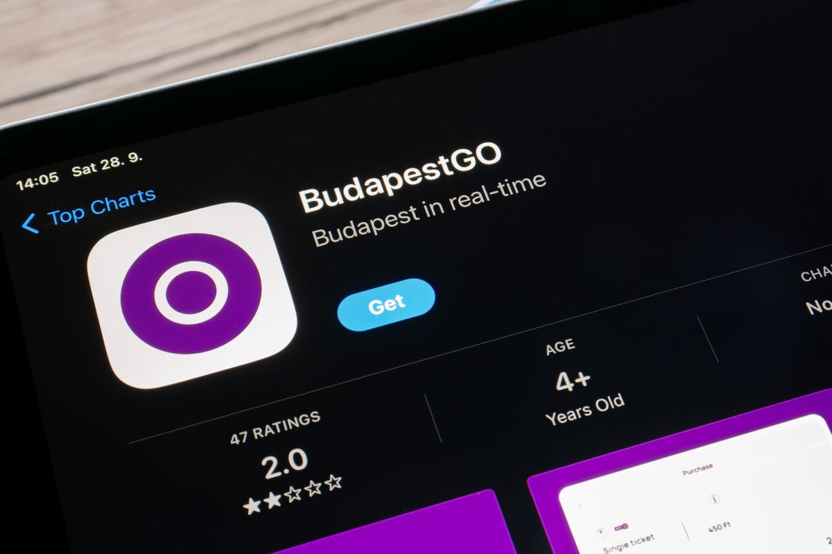 Fejlesztették, ezért frissíteni kellett az alkalmazást. A BudapestGO eltüntette a bérleteket 