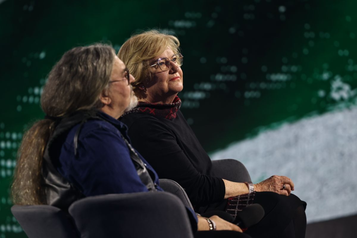 Háborúellenes Gyűlés, Mohács, 2025.12.13DÁP, HEGYrudán joedr Szili katalin