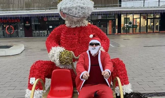 A Tapló Télapó őrzi inkognitóját / 