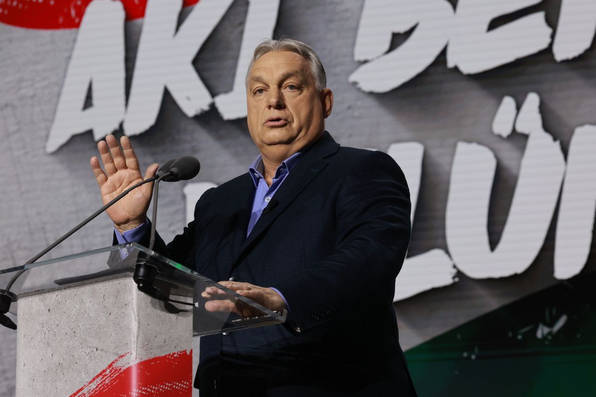 Háborúellenes Gyűlés Szegeden – Orbán Viktor
12.20 Szeged