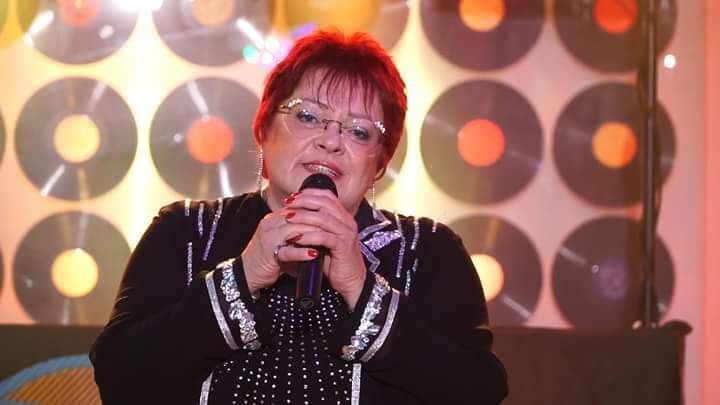 Pál Éva, a Neoton egykori énekesnője ma már ritkán van színpadon&nbsp;