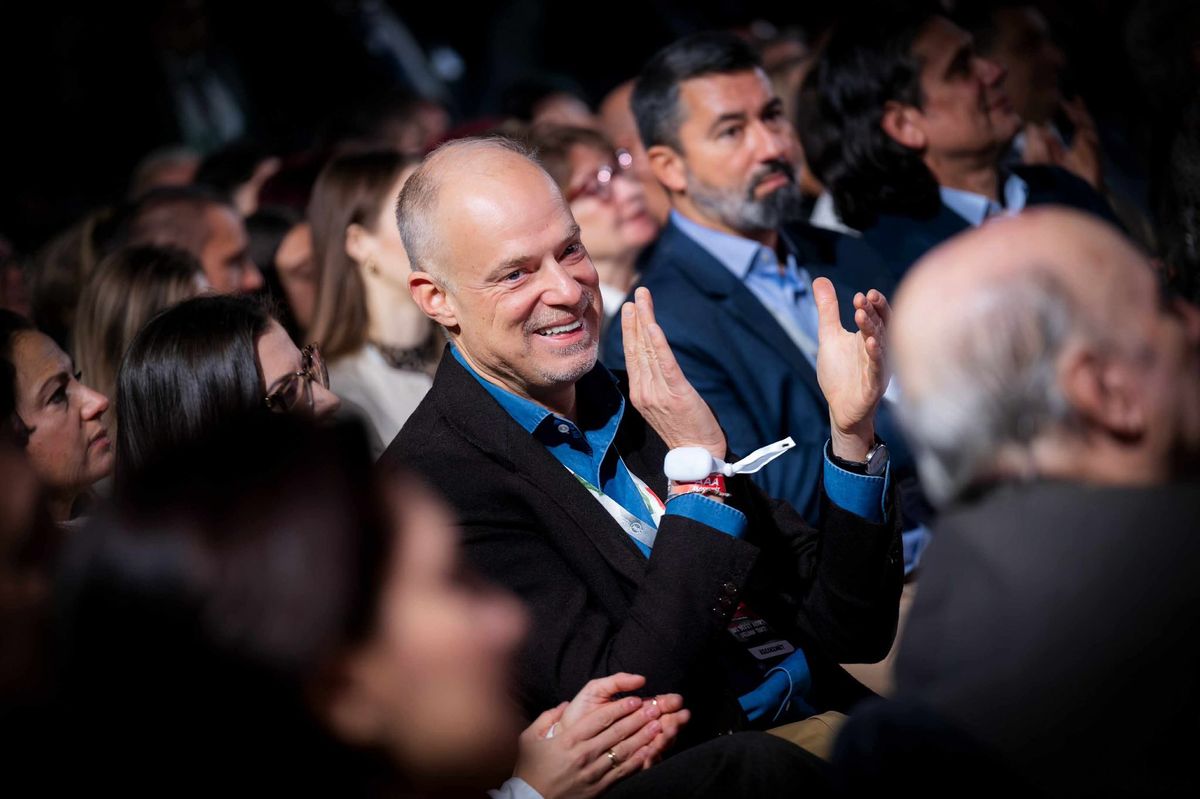 A Háborúellenes Gyűlés erős békepárti közösséget formált