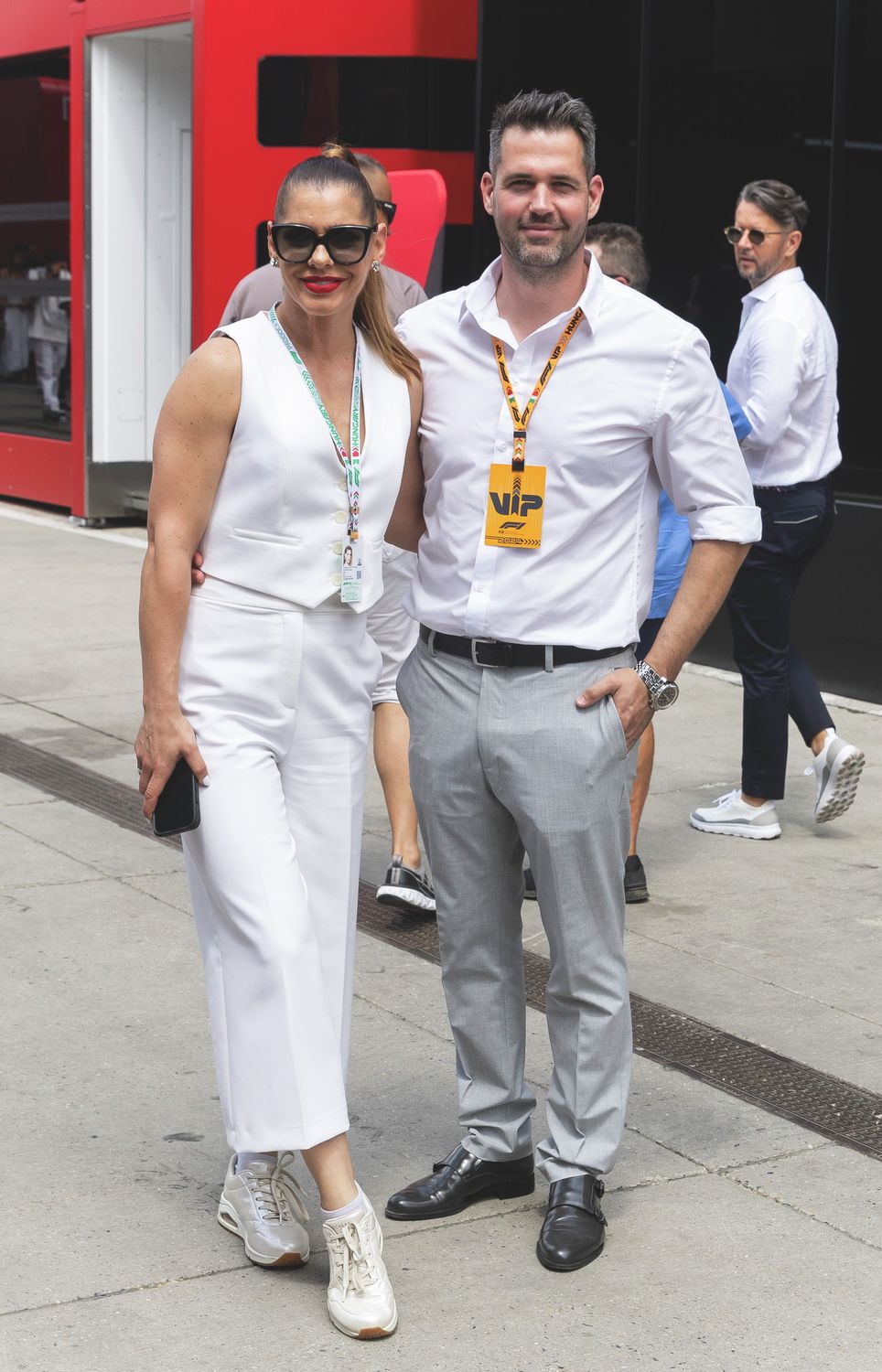 A Sztárban Sztár versenyzőjét mindenben támogatja férje.