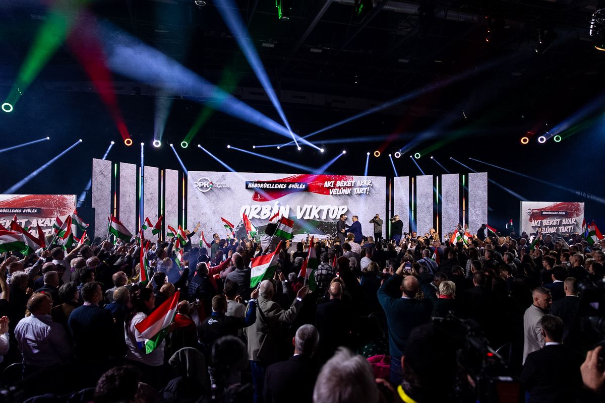 2025.12.06.Háború ellenes gyűlés_Kecskemét
Csiszár Jenő
Orbán Viktor