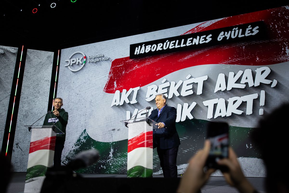 Háborúellenes Gyűlés Szegeden – Orbán Viktor  
 12.20 Szeged 