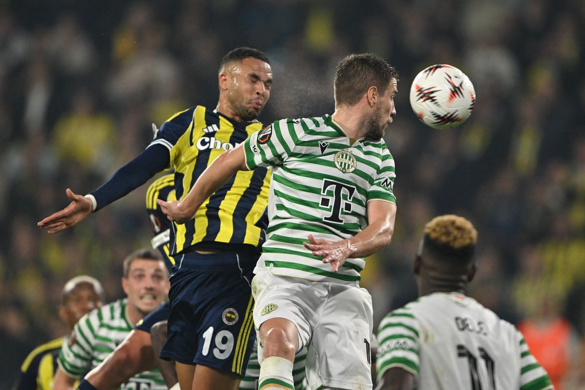 Varga Barnabás (jobbra) a Fener elleni idegenbeli El-meccsen is fontos gólt szerzett