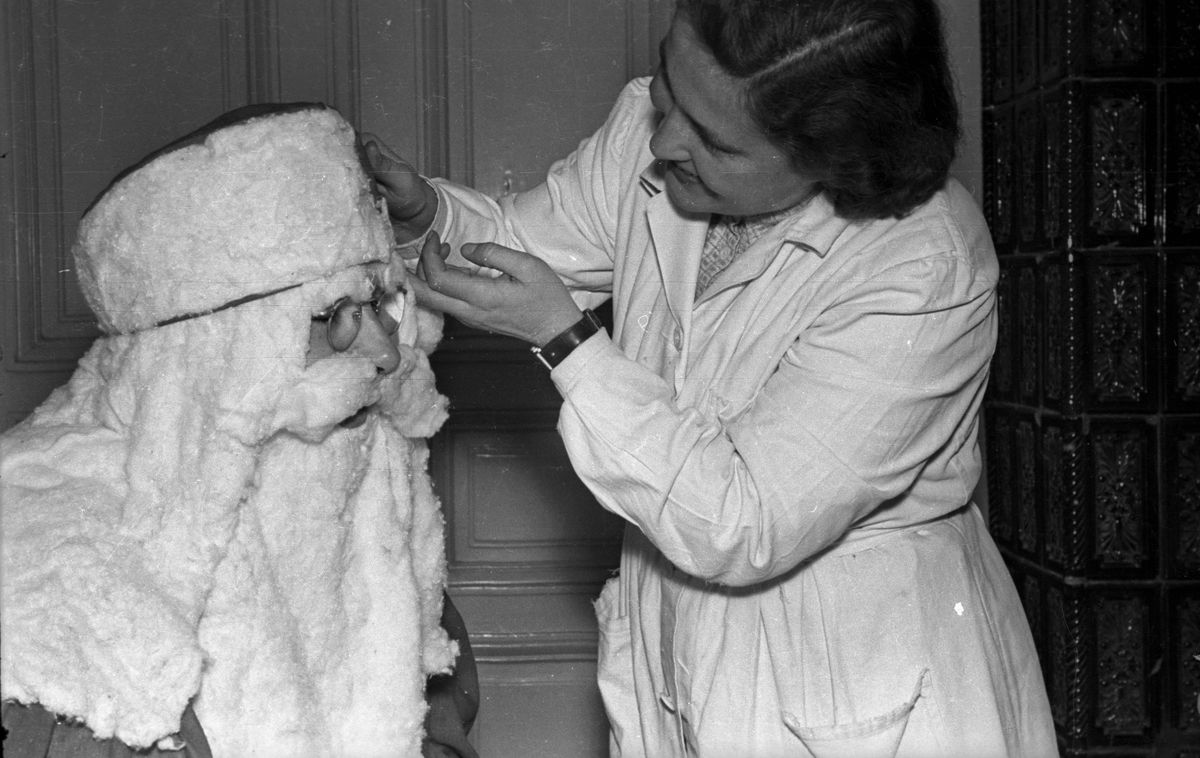 retró Mikulásjelmez 1953-ból