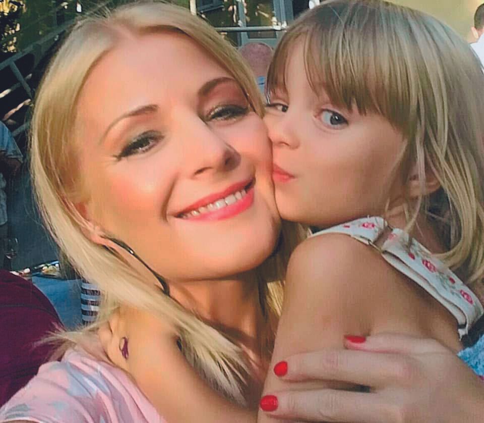 hot portré: Létay Dóra: Zsazsa félig én vagyok!  - METRO
